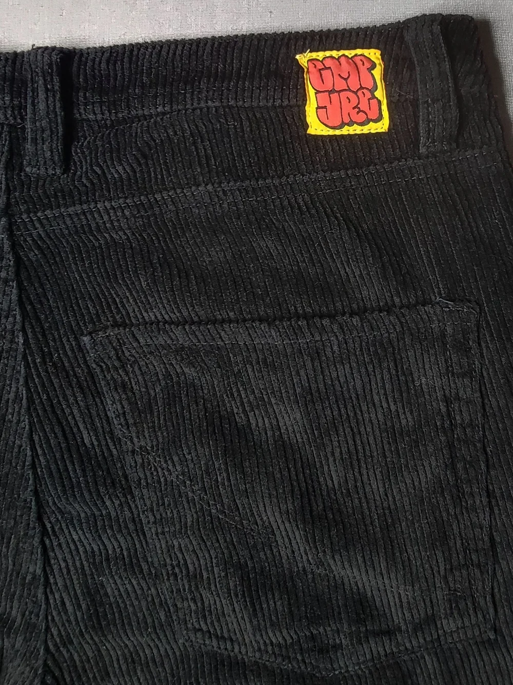 EMPYRE mens Black Corduroy Shorts  Waist Tag Size 32
